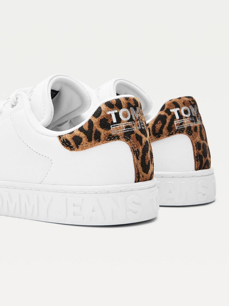 Női Tommy Hilfiger Leopard Accent Bőr Alkalmi Cipő Fehér | HU 592LIS